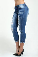 Load image into Gallery viewer, Ankle Jeans - Baloa Boutique