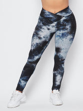 Load image into Gallery viewer, V-waist Waffle Leggings Black - Baloa Boutique