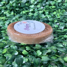 Load image into Gallery viewer, Baloa Cinnamon Soap