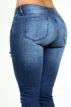 Load image into Gallery viewer, Ankle Jeans - Baloa Boutique
