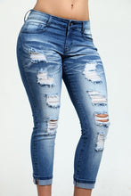 Load image into Gallery viewer, Ankle Jeans - Baloa Boutique
