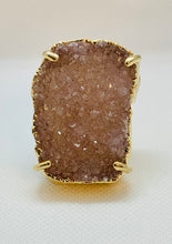 Load image into Gallery viewer, Modesta Druzy Amethyst Gold Plated Ring
