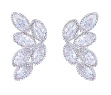 Load image into Gallery viewer, Modesta Butterfly Earrings
