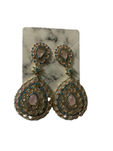 Load image into Gallery viewer, Modesta Beauty Earrings
