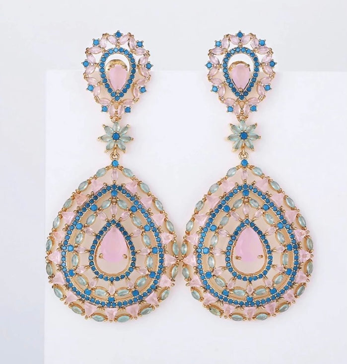 Modesta Beauty Earrings