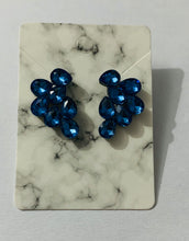 Load image into Gallery viewer, Modesta Drops Earrings
